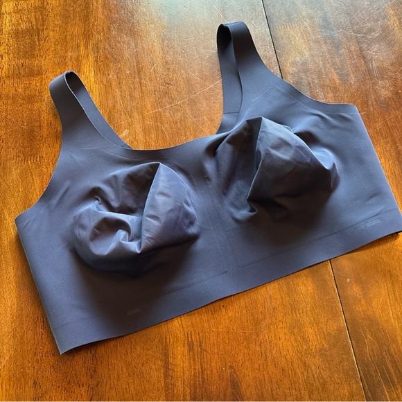 Evelyn & Bobbie Other - Evelyn & Bobbie Seamless Wirefree The Bobbie Scoop Bra 3X Navy Blue